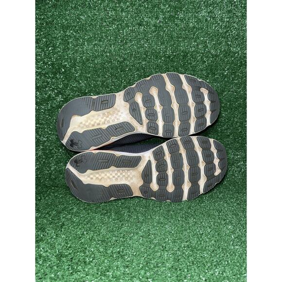 Under Armour Gray and Orange Athletic Shoes Size 4E - Picture 8 of 9